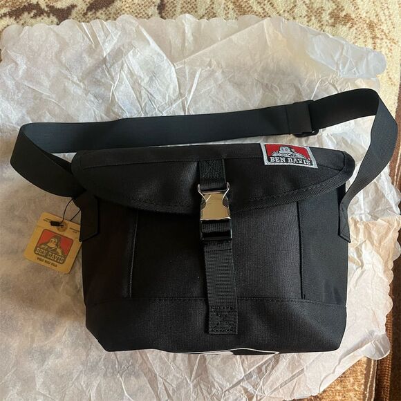 Ben Davis Handbags - Ben Davis Black Crossbody Messenger Bag Adjustable Strap NWT